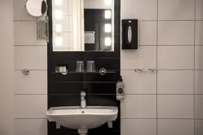 Donners Hotell - Image 4