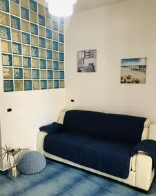 APARTMENT IN VILLA - Image 3