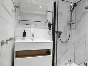 Citylife Winterberg Ferienwohnung Pool Sauna 5 Pers near Ski Lift Wifi PS4 - Image 5