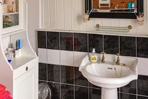 8 person holiday home in Bruvik-By Traum - Image 3