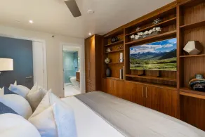 Luxurious 2BR 2BA w AC & MTN Views! - Image 5