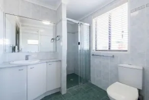 Prime location along Maroochy River with excellent river views. - Image 2