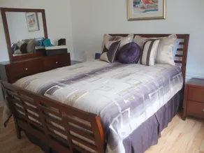 Beautiful Apartment on Brier - Image 3