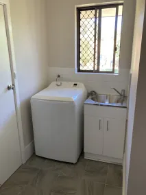 MacManor - Cosy 2-Bedroom self contained BnB - Image 2