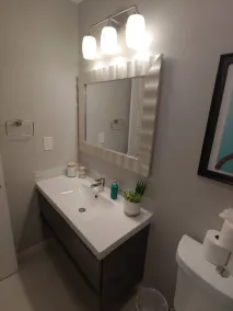 MODERN & STYLISH RETREAT - Image 2