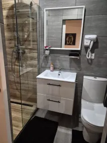 Appartement jacuzzi privatif proche de la route des grands crus - Image 5
