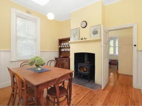 Mintie Cottage on Leura Mall - Image 2