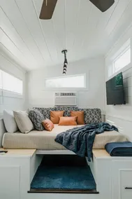 Tiny House Creekside · Peaceful Tiny House with great views and wildlife! - Image 5
