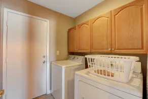 Las Vegas Cozy Relaxing Home 5-10 mins from Strip - Image 2