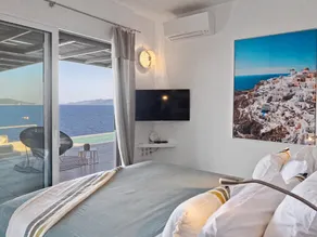 Villa Oneiro Exclusive Escape With Private Pontoon & Luxe Amenities - Image 5
