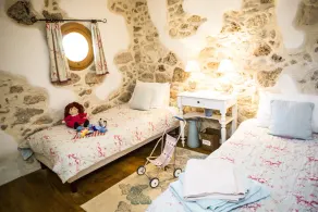 Charmerende Cottage i en Secret Garden, med pool i autentiske landsby - Image 5