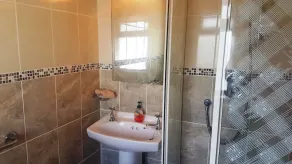 Coral Strand Lodge, Ballyconneely - Image 3