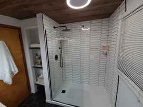 Tres Casa Lake House - Image 4
