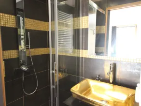 Spacieux appartement 5 pièces près des pistes, jusqu'à 12 personnes, parking et balcons - Image 2