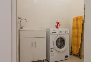 Das Rialto Apartment bietet modernen Komfort und Ruhe, geräumig und sonnig - Image 2