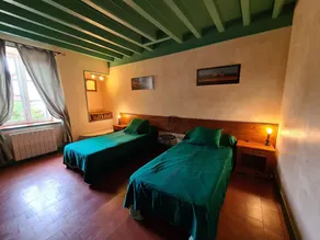 Charming Cottage in Peaceful Hamlet, Near Orléans Forest, Garden & Parking - Image 4