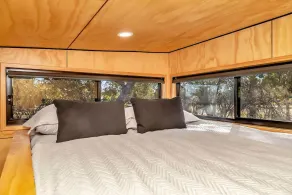 Tiny House - Image 4