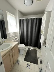 Spacious home located near Mtns & Downtown Denver! - Image 4