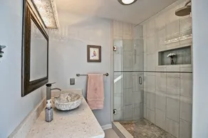 Excellent 4 bed/2 bath house minutes from downtown Bethany Beach! Wifi, Beach Town, Pool, Fitness Center, Kayak Launch, Trolley! - Image 2
