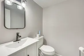 3 Mi to Dtwn: Spacious Warsaw Retreat w/ Huge Yard - Image 5