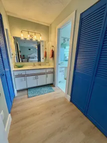 Stilt House with a 30 ft dock. Clean, spacious and updated vacation home.   - Image 4