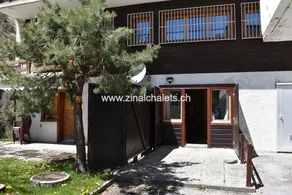 Appartment in a building in Zinal - 2 beds in the living room - kitchen - 1 shower/WC - TV broadcast - Image 3