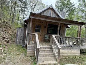 Mountain Cabin on the Chief Ladiga Bike Path, Terrapin Creek, and Pinhoti Trail - Image 5