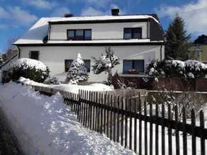 Apartamento con 2 habitaciones en Zschorlau / Erzgebirge - Image 3