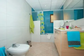 Villa Cuadra -6 folk- nytt hus med trädgård och privat pool, mycket tyst i Siller 1 km från Puerto Pollensa och stranden. Gratis Wifi. - Image 2