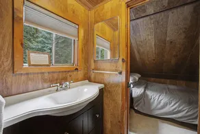 Crystal Creek Chalet - Meredith Lodging - Image 5