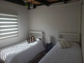 Departamento Las Golondrinas, dos habitaciones cocina completa, Sky, Wiffi - Image 3