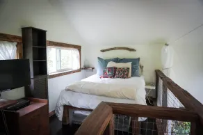 On a 40 acre estate, outdoor soaking tub,  fire pit, hammocks, pet friendly! - Image 5