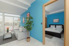 🌟 Rooftop Apt Near Arribat Center Mall + ☀️ Terrace - Image 3