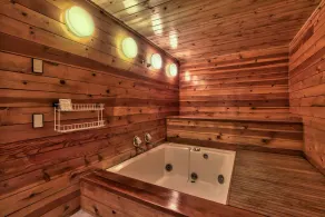 # 1 CHOIX DES SKIEURS! ÉTAPES POUR LE TÉLÉVISEUR! HOT TUB PRIVÉ, WIFI, VUES, COUCHAGES 6 - Image 3