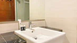 Enjoy Living Studio at West Vista Apartment - Image 4