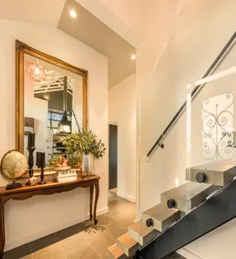 Luxury Shoreham Property Coastal/Rural Views & Pool,  Close to Wineries & Beach - Image 2