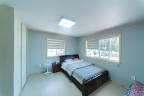 Wonderful Wood Family House in Jeju in nature - Image 4