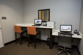 1 Bedroom | King Suite. Free Breakfast. Pool, Gym - Image 5