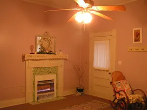 Charming Cottage near Lakes, Winery, Shopping and Museums - Image 2