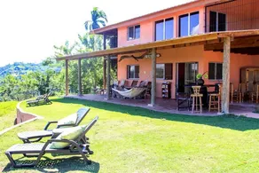 Family suite in farm overlooking the Taveras lake - Image 3