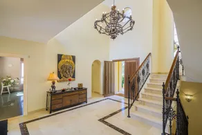 Mediterranean Villa - Image 2