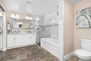 Dolphin Views, 3BR Oceanfront,  Walk to Downtown Nightlife w Firepit - Image 2