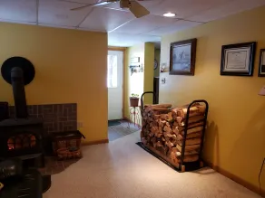 Spacious Lakefront home on Moose Pond - Image 2