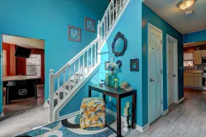 Atlanta Spacious Home - Image 2