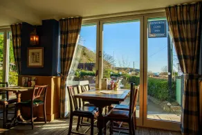 Lulworth Cove Inn - Image 4
