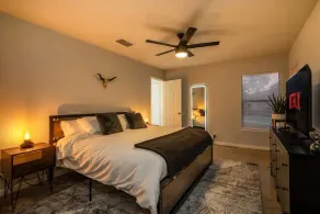 Secluded backyard Oasis w near SeaWorld, Lackland - Image 3