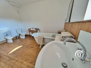 Historic Mill, 5 Bedrooms, River View, Billiards, Ping-Pong - Image 4