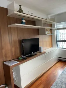 Prime location Downtown Vancouver - Image 2