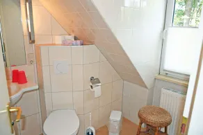 Vacation apartment with sitting area in the garden on the Bodden in Ralswiek - Holiday apartment with - Image 2