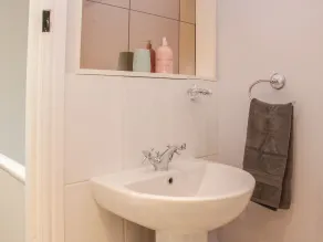1 Royal Oak Cottages - Image 5